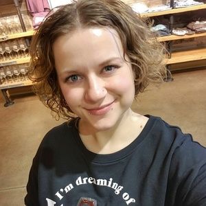 Meet your Posher, Kirstin